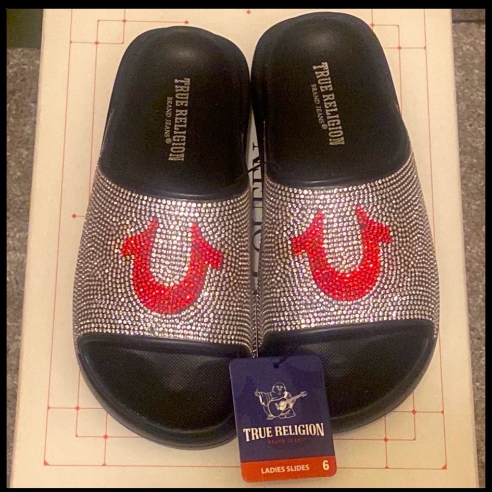 True Religion Ladies Stallion Rhinestone Logo Sandal Slides  size 6
